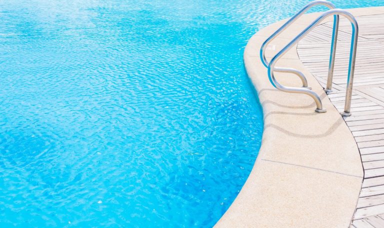 شركة تدفئة حمامات السباحة في مصر