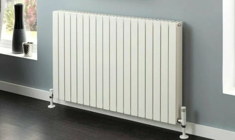 أيهما أفضل التدفئة المركزية تحت البلاط أو استخدام الرديترات