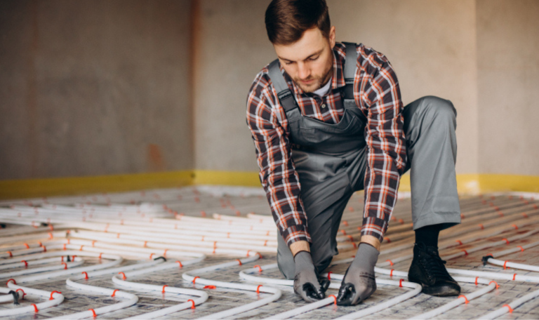 4 مراحل تضمن نجاح تمديد انابيب التدفئة المركزية دون تسريب أو أعطال