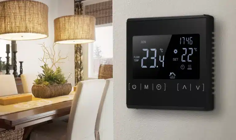 Heating and Cooling Thermostat